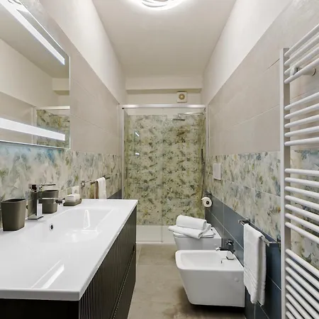Apartment Camelia - Historical Center Near - Happy Toscolano Maderno